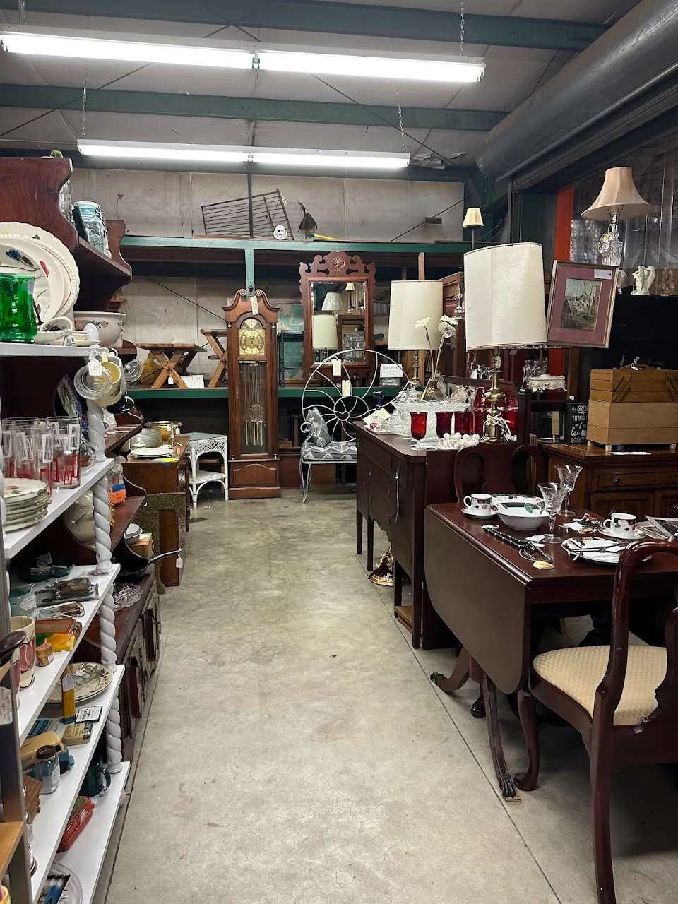 Summerville Antique Gallery