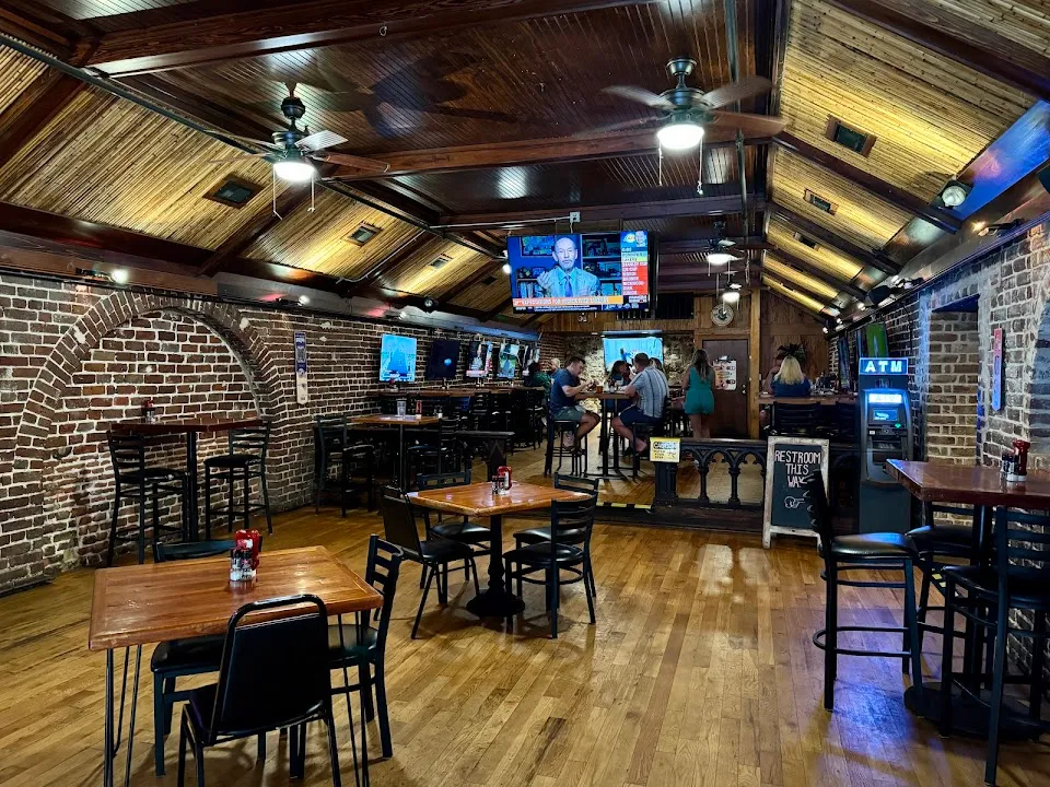 Dub's Pub