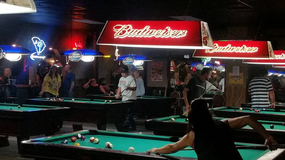 Fast Break Lounge