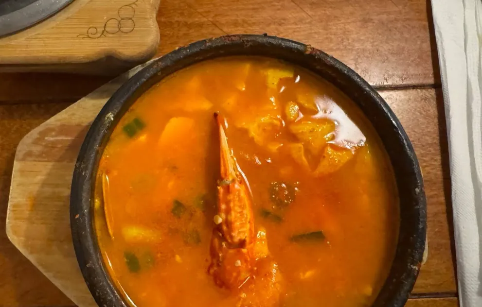 Bogle Bogle Tofu & Noodle (보글보글)