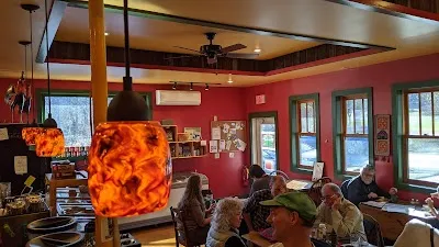 Sap Bush Hollow Cafe