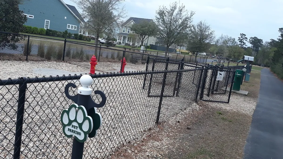 Dog Park @ Carnes Crossroads