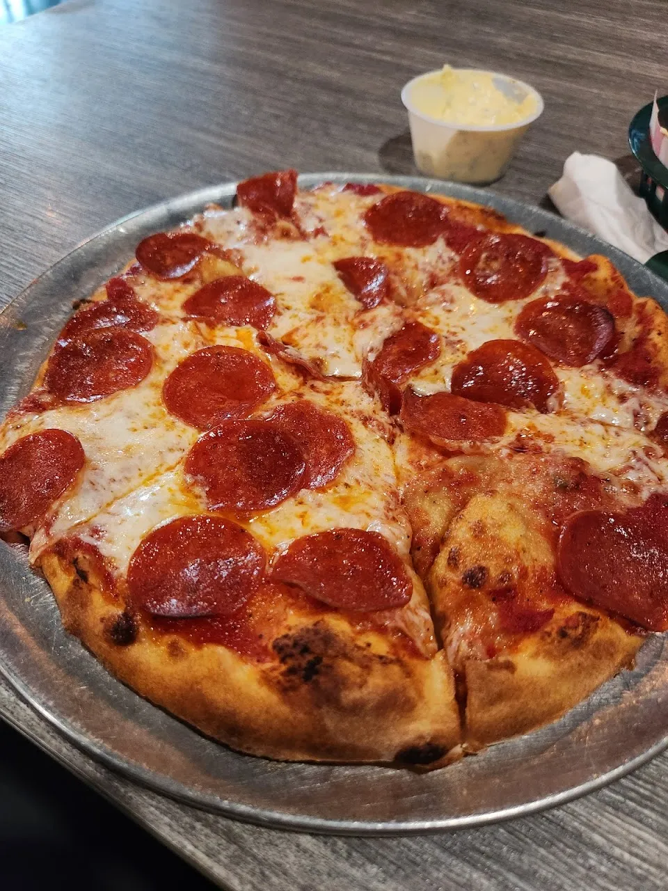 Famulari's Pizzeria: Hanahan
