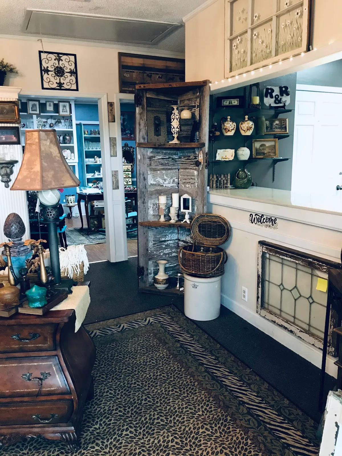 R and R Unique Finds
