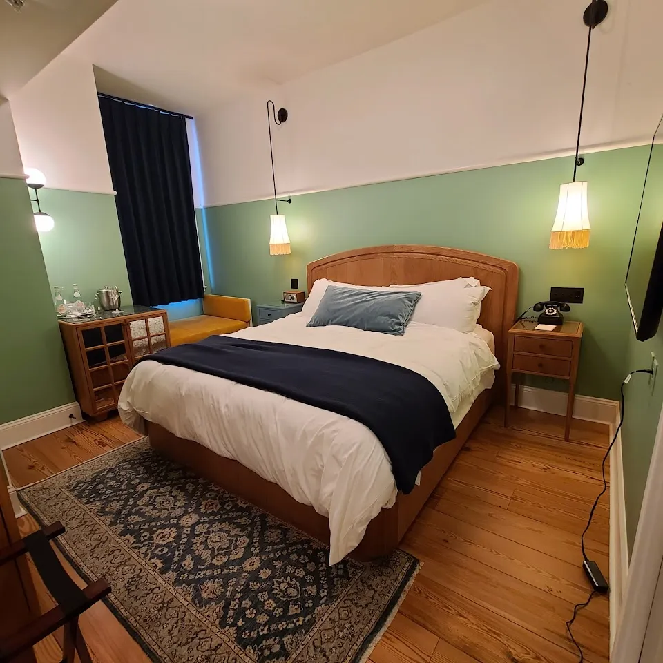 The Drayton Hotel Savannah, Curio Collection by Hilton