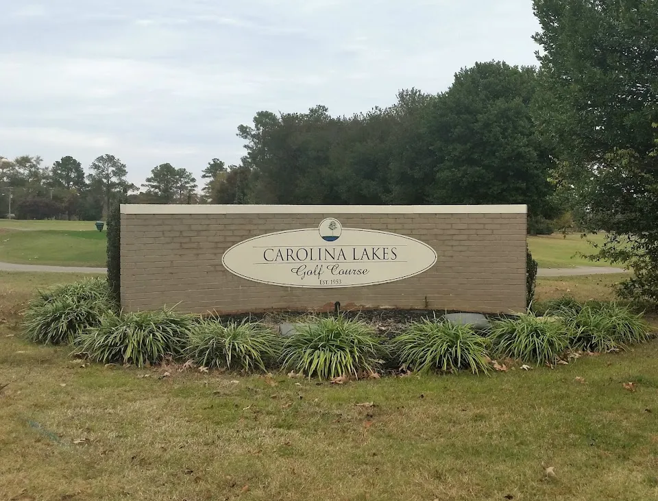 Carolina Lakes Golf Course