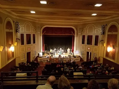 Lyric Theatre