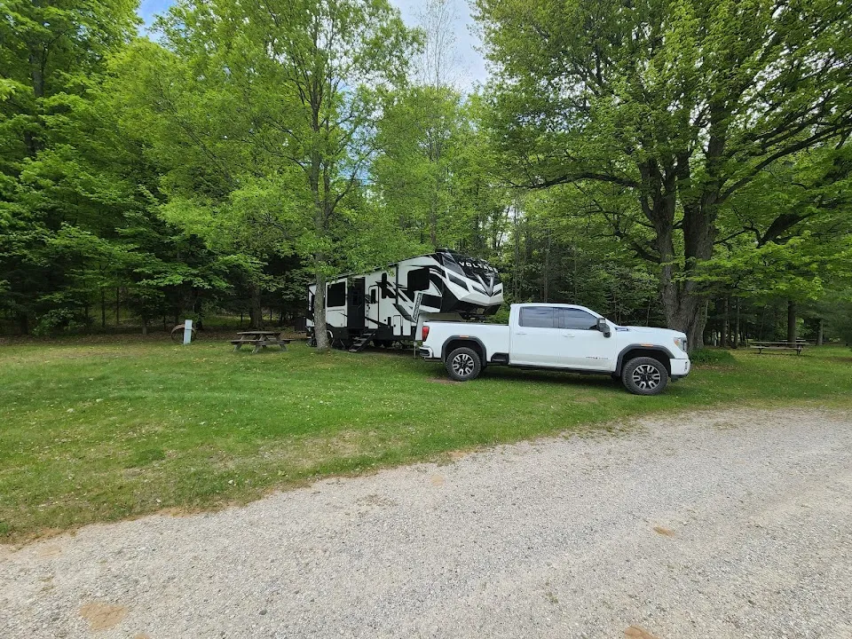🏆 The Campground Michigan