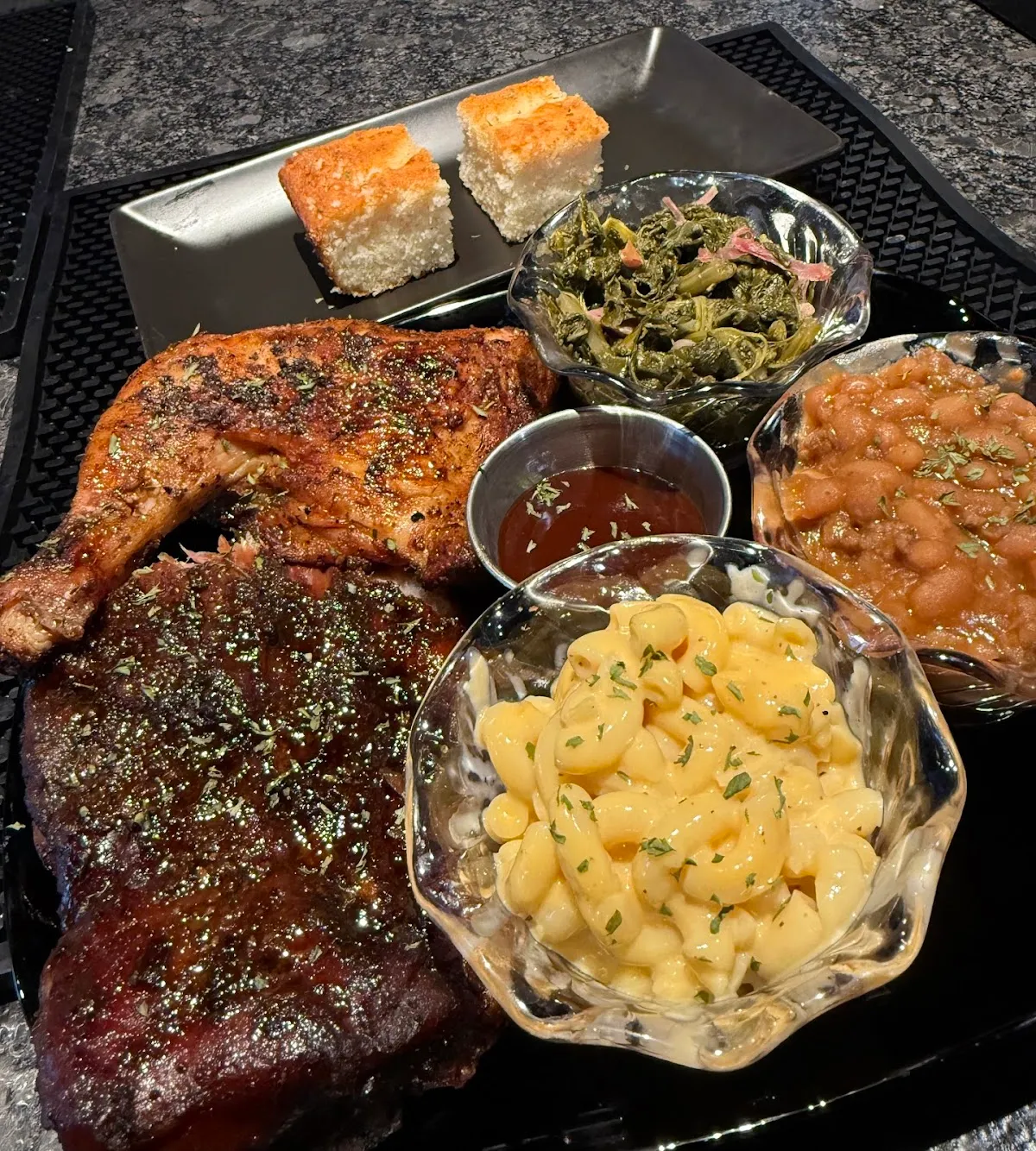Ten15 Bar & Grill