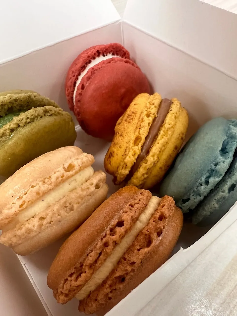 Le Macaron French Pastries Savannah