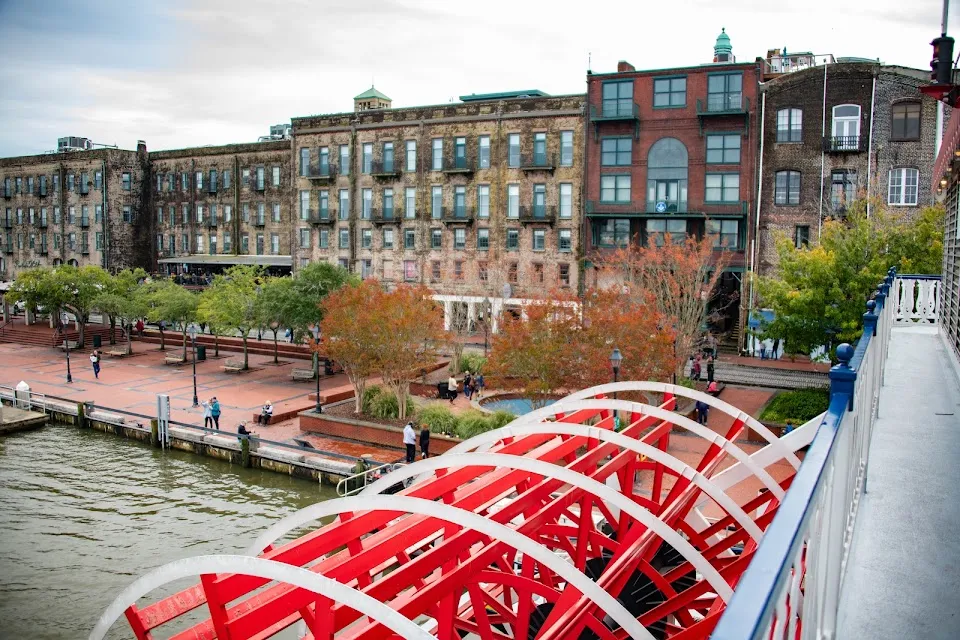 River Street Visitor Information Center