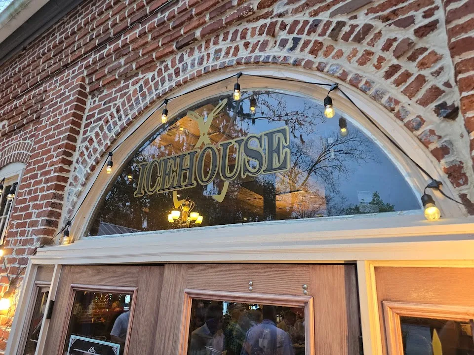 The Icehouse Restaurant