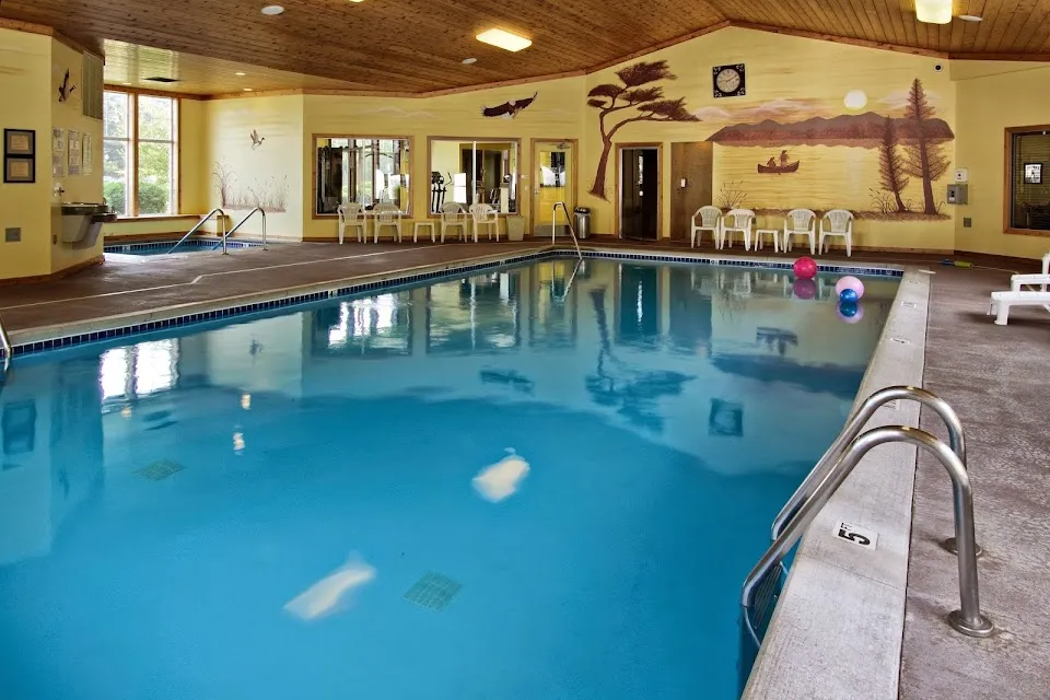 Sunset Shores Resort Cadillac