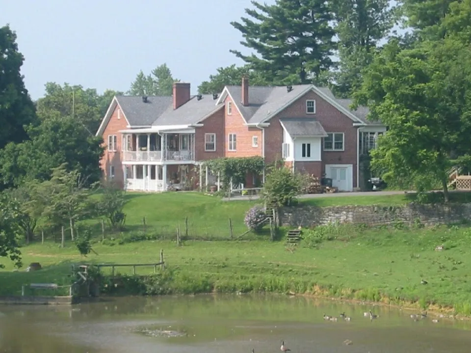 Black's Fort Inn Bed & Breakfast