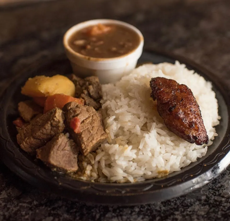 Zoe's Latin Cafe
