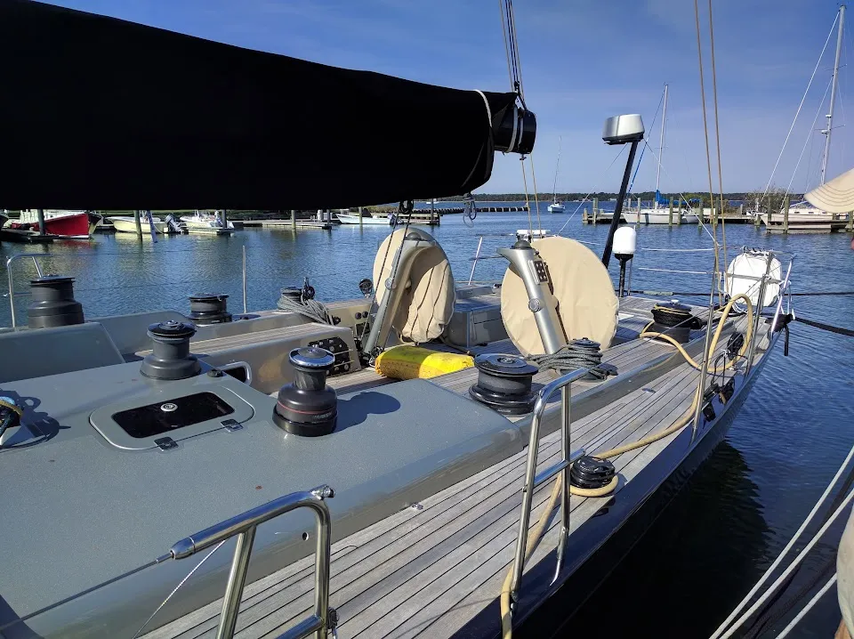 Hinckley Yacht Bachelors Point
