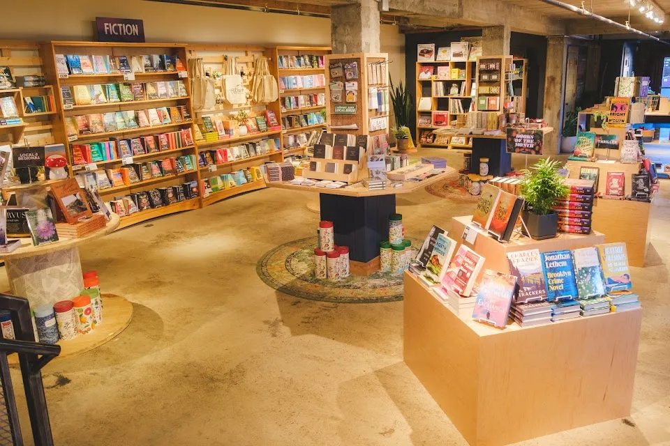Hullabaloo Books