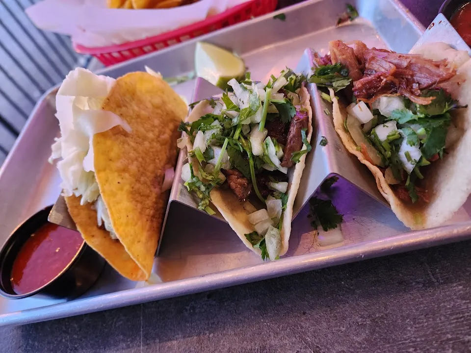 Salsa Y Limon Mexican Grill