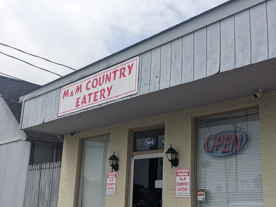 M & M Country Eatery