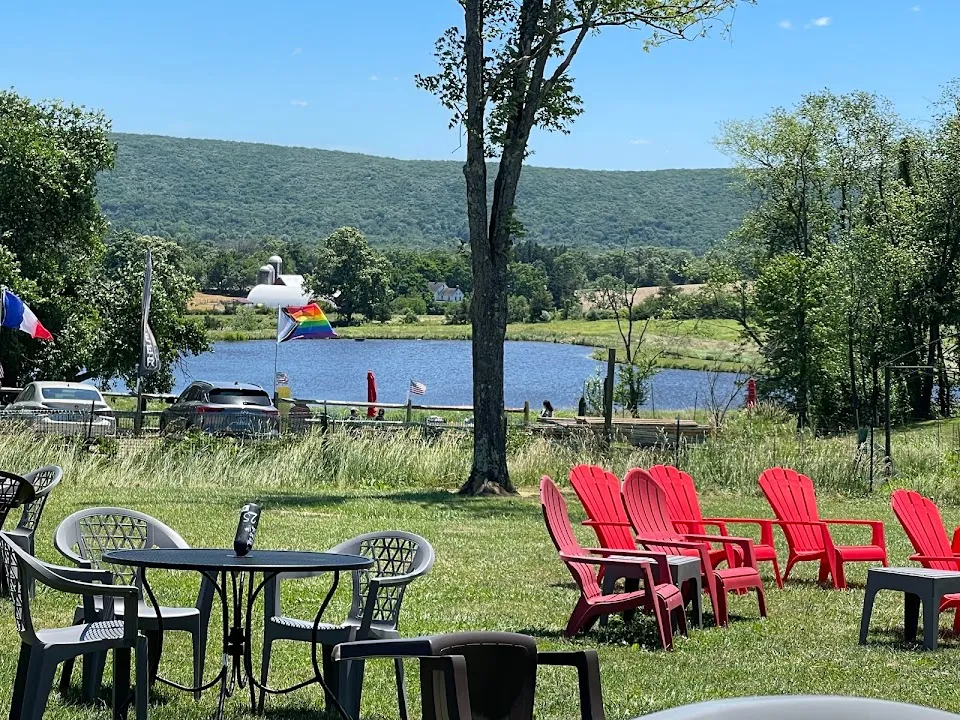Applewood Winery