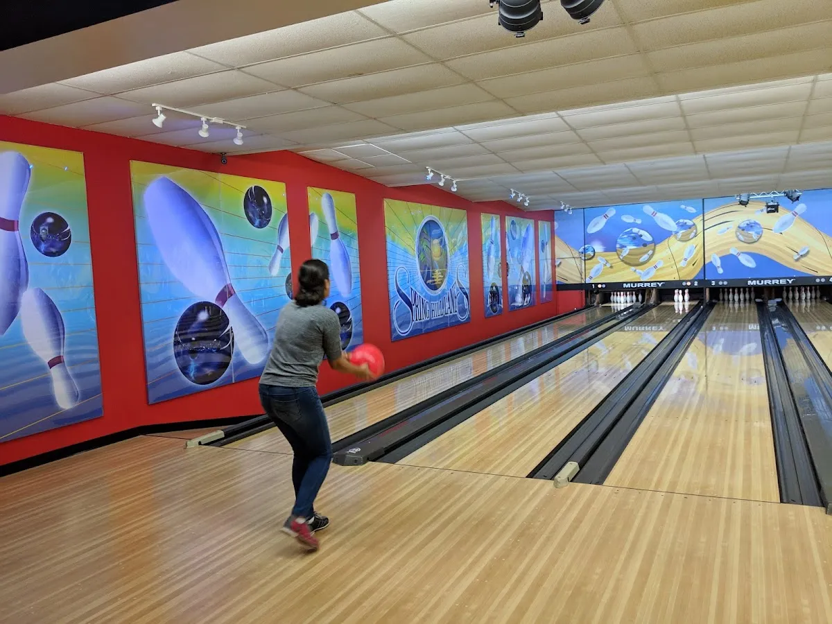 Bowlero Spring Hill