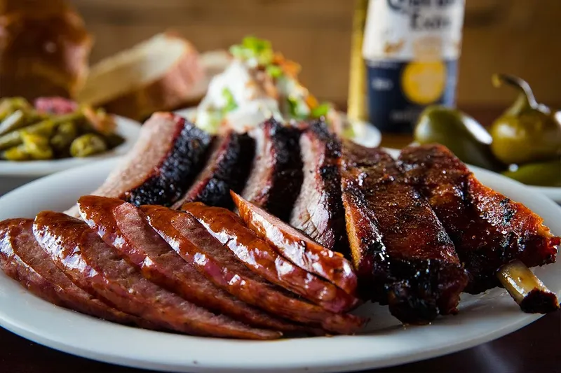 Tony's BBQ & Steakhouse