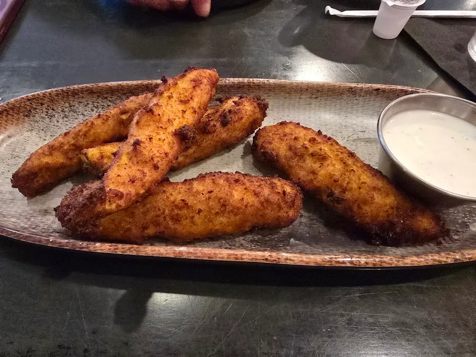 The 5 Spot Midtown - Neighborhood Kitchen and Bar