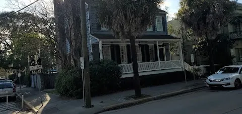 The Spanish Moss Inn