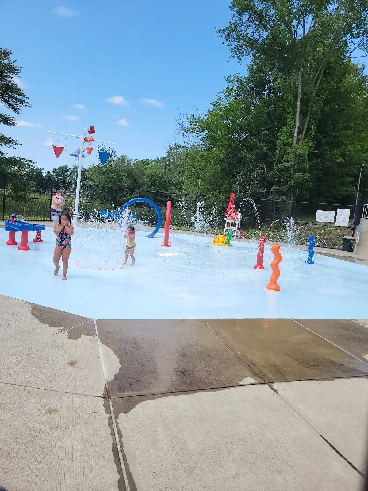 War Veteran's Memorial Pool at Fancher-Davidge Park