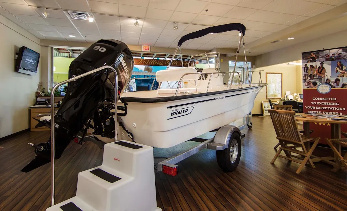MarineMax Charleston