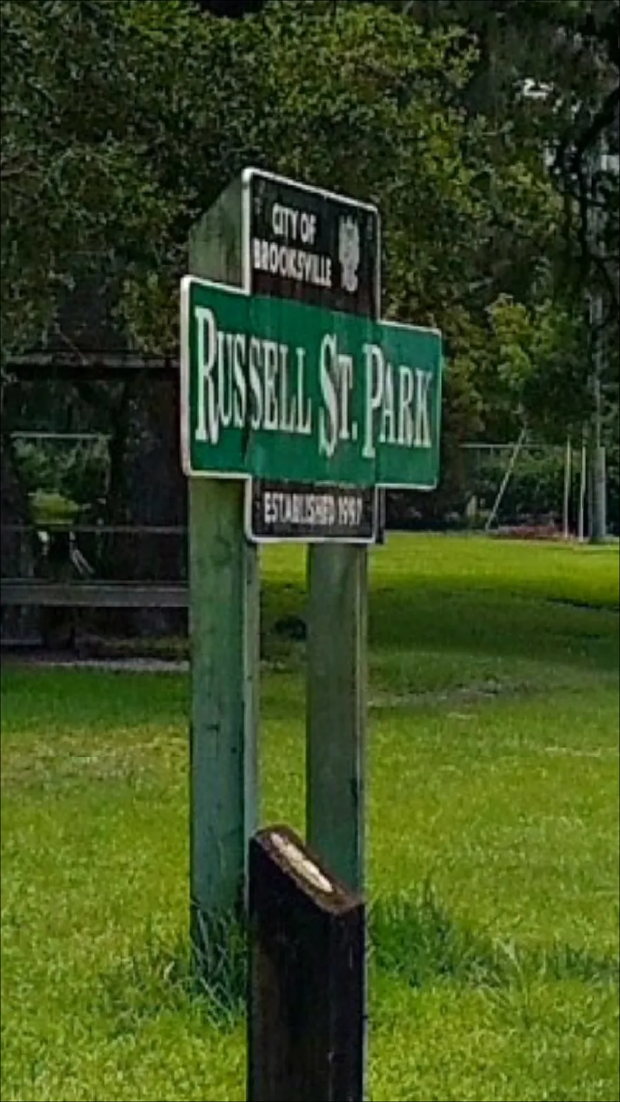 Russel St. Park