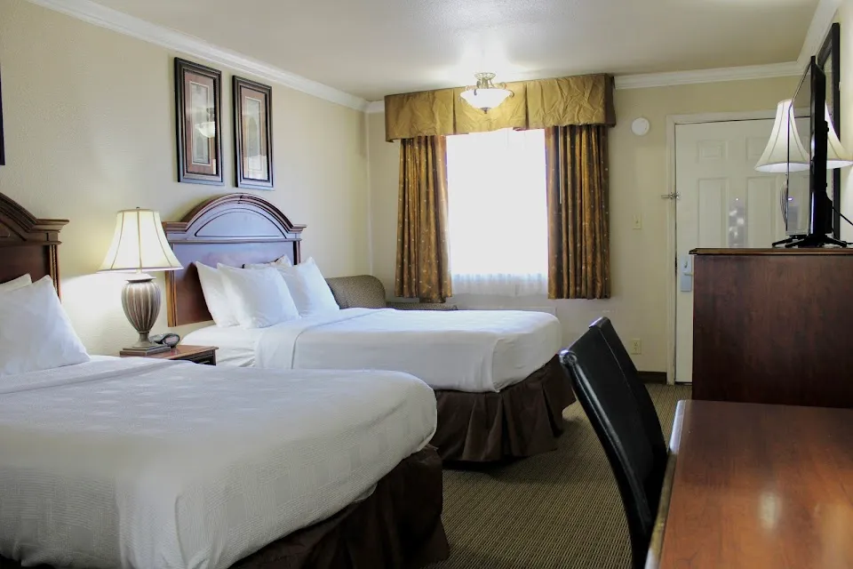 Baymont by Wyndham McAlester Hwy 69