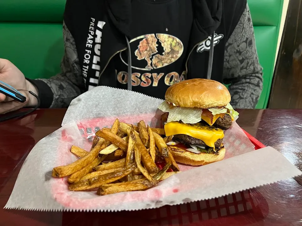 Bacon Brothers Cafe