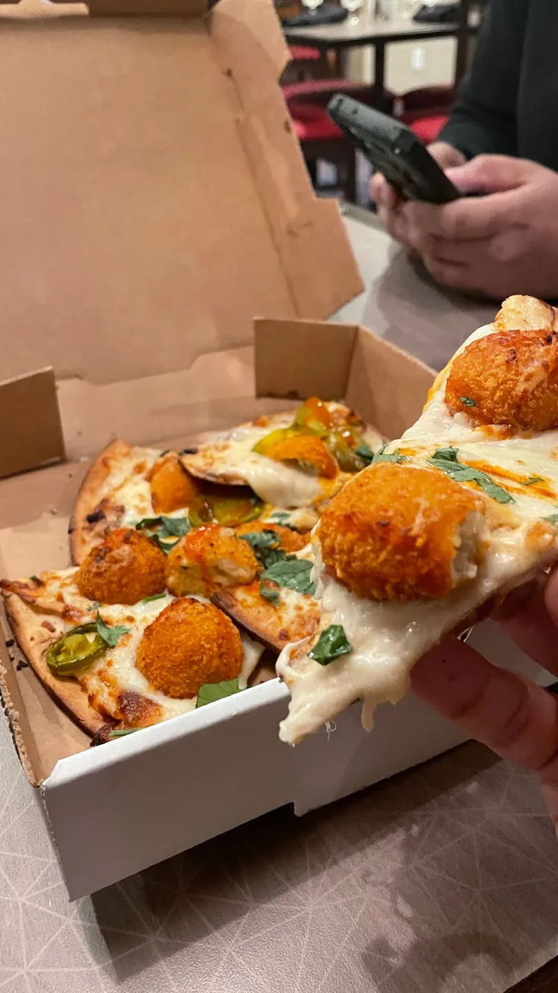 Itza Pizza
