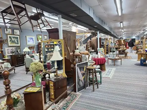 Yesterday's Treasures Antique Mall