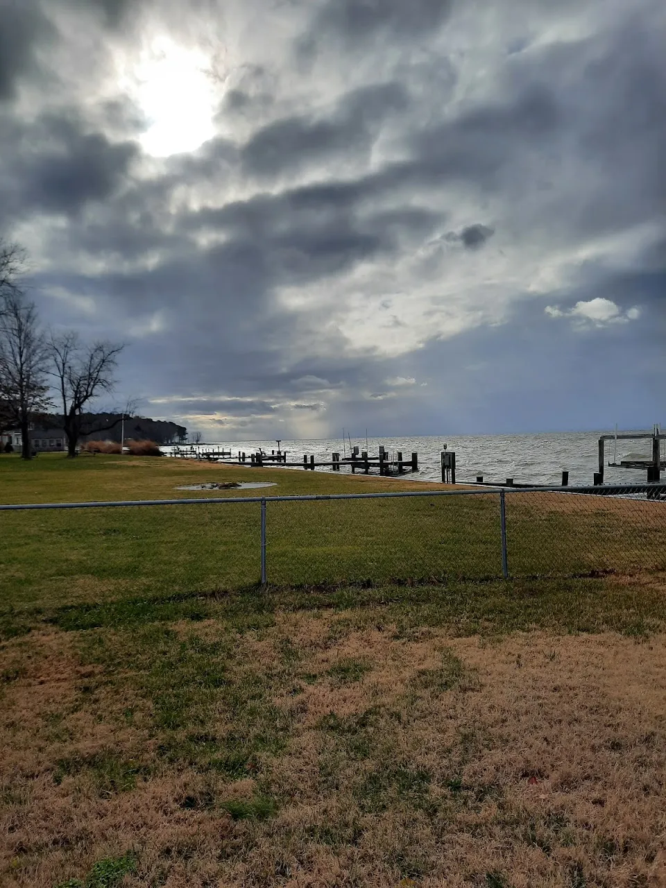Sinclair Avenue Waterfront Park