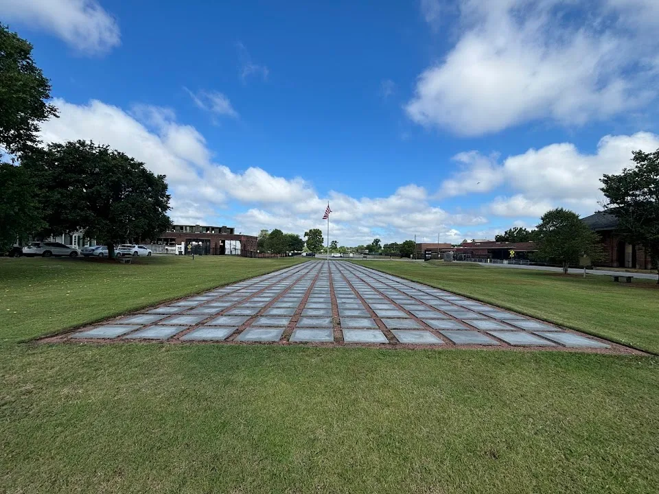 Tricentennial Park