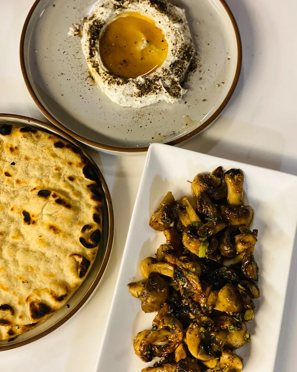 Spanish River Grill & Wine Bar