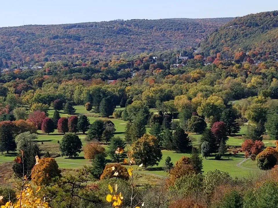 Huckleberry Ridge State Forest