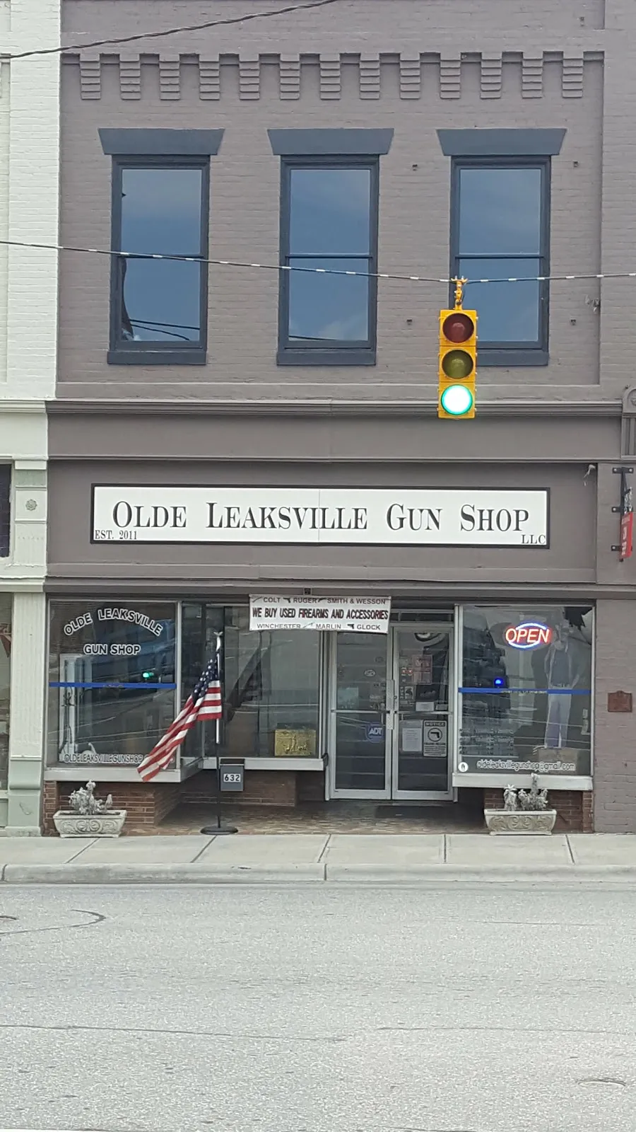 Olde Leaksville Gun Shop