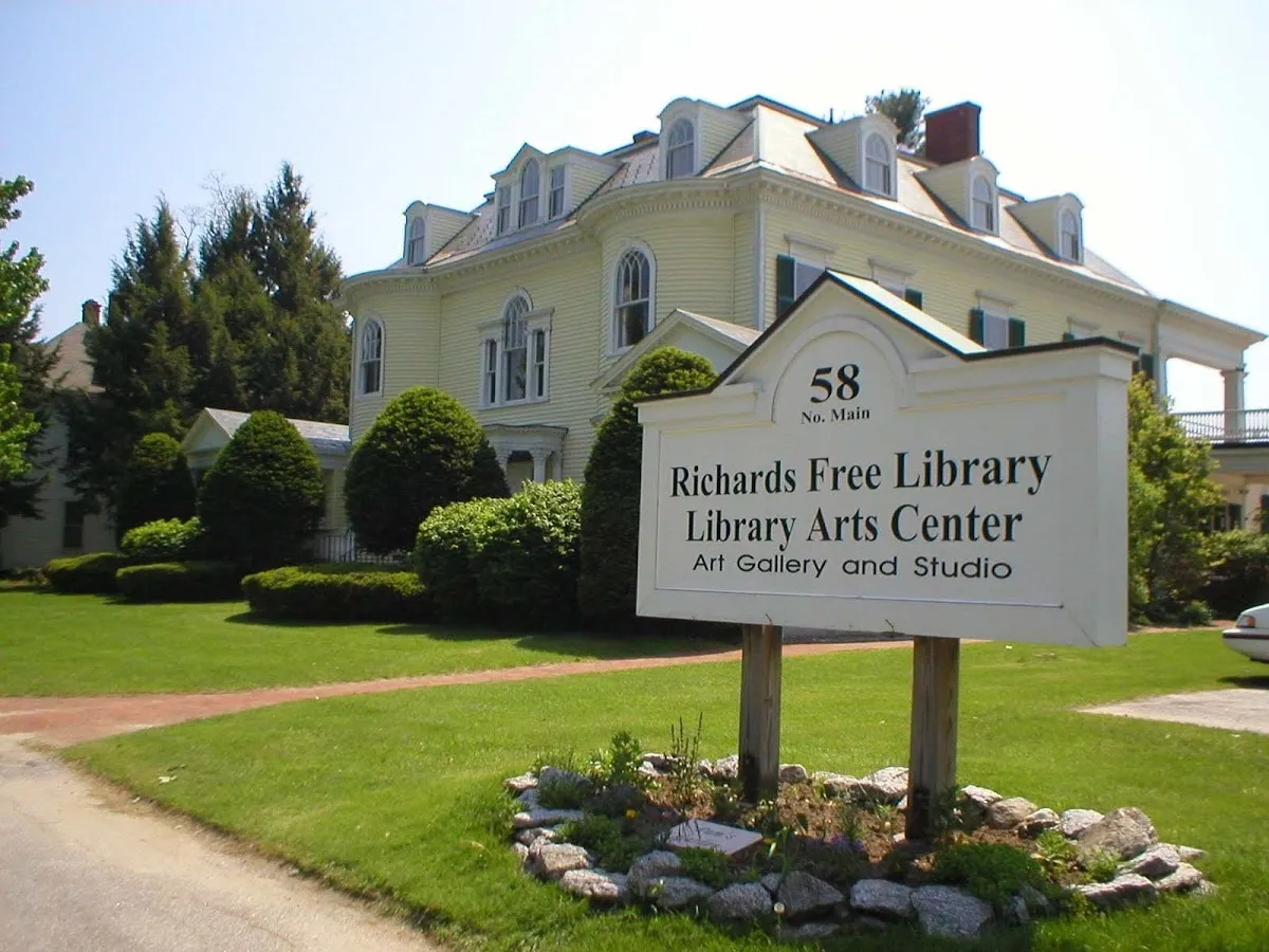 Richards Free Library