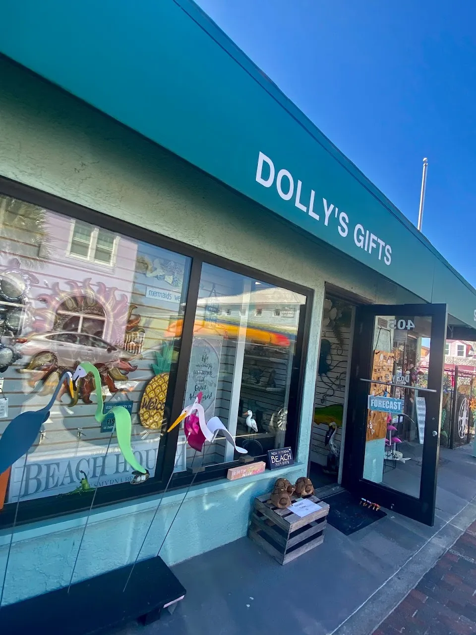 G A Dolly's Gift Shop