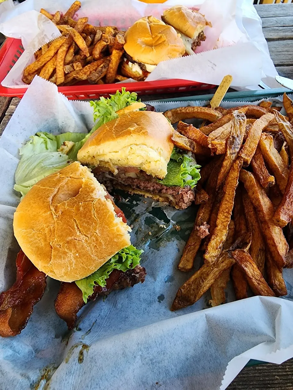 North Beach Bar and Grill