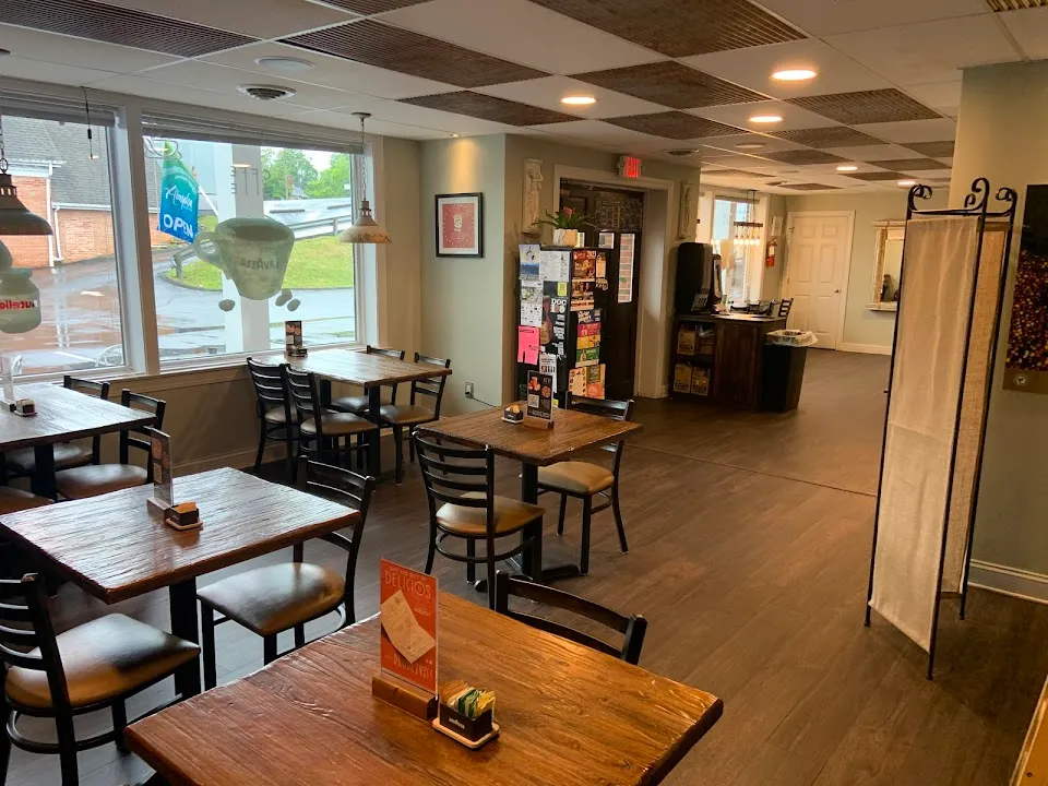 Rendezvous International Café