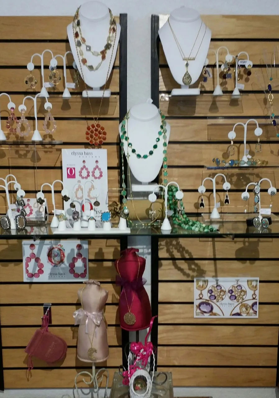 Janie's Boutique