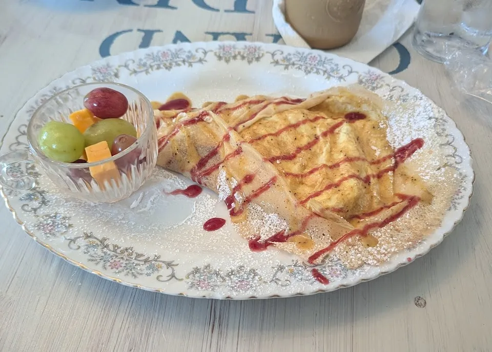 The Lazy Maid Crêperie