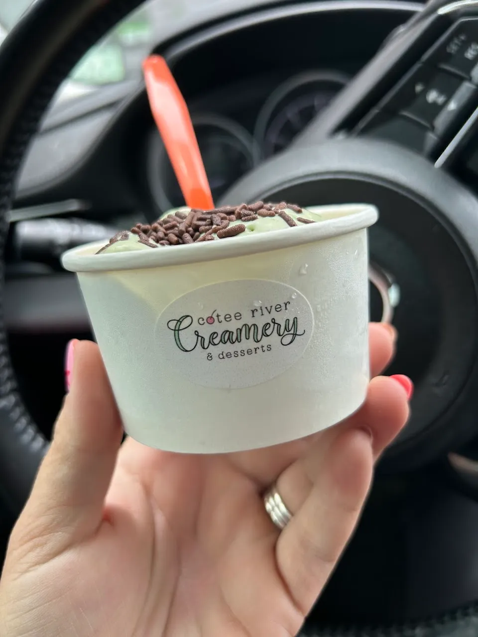 Cotee River Creamery & Desserts Spring Hill FL