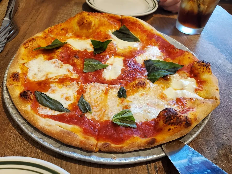 Ava's Pizzeria & Wine Bar - St. Michaels