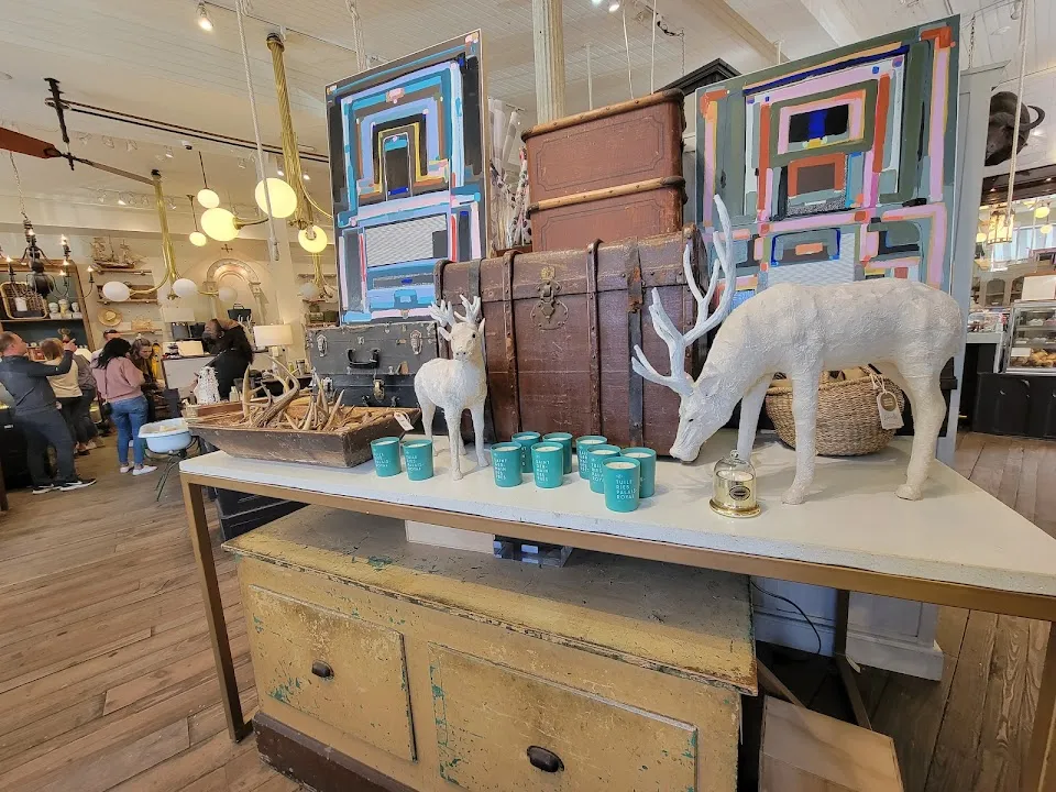 The Paris Market, Savannah