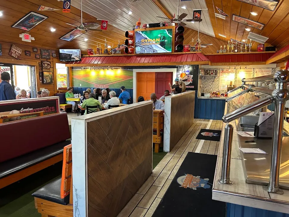 Lil D's Dugout